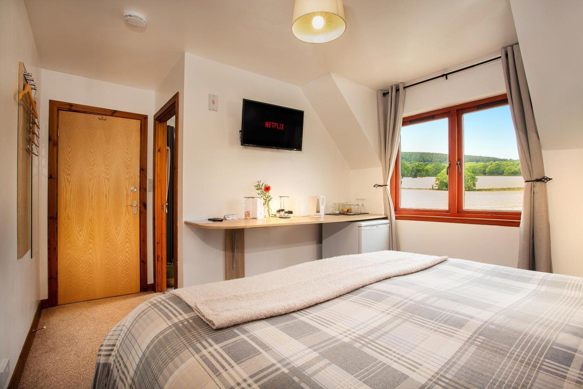 Beechwood Lodge Guesthouse Alness Esterno foto